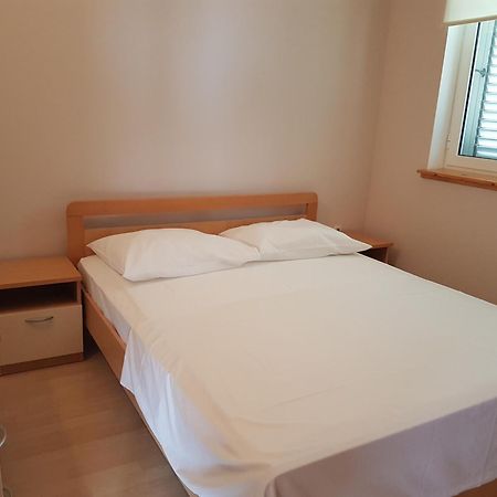 Apartments Mrdelja Врси Екстериор снимка