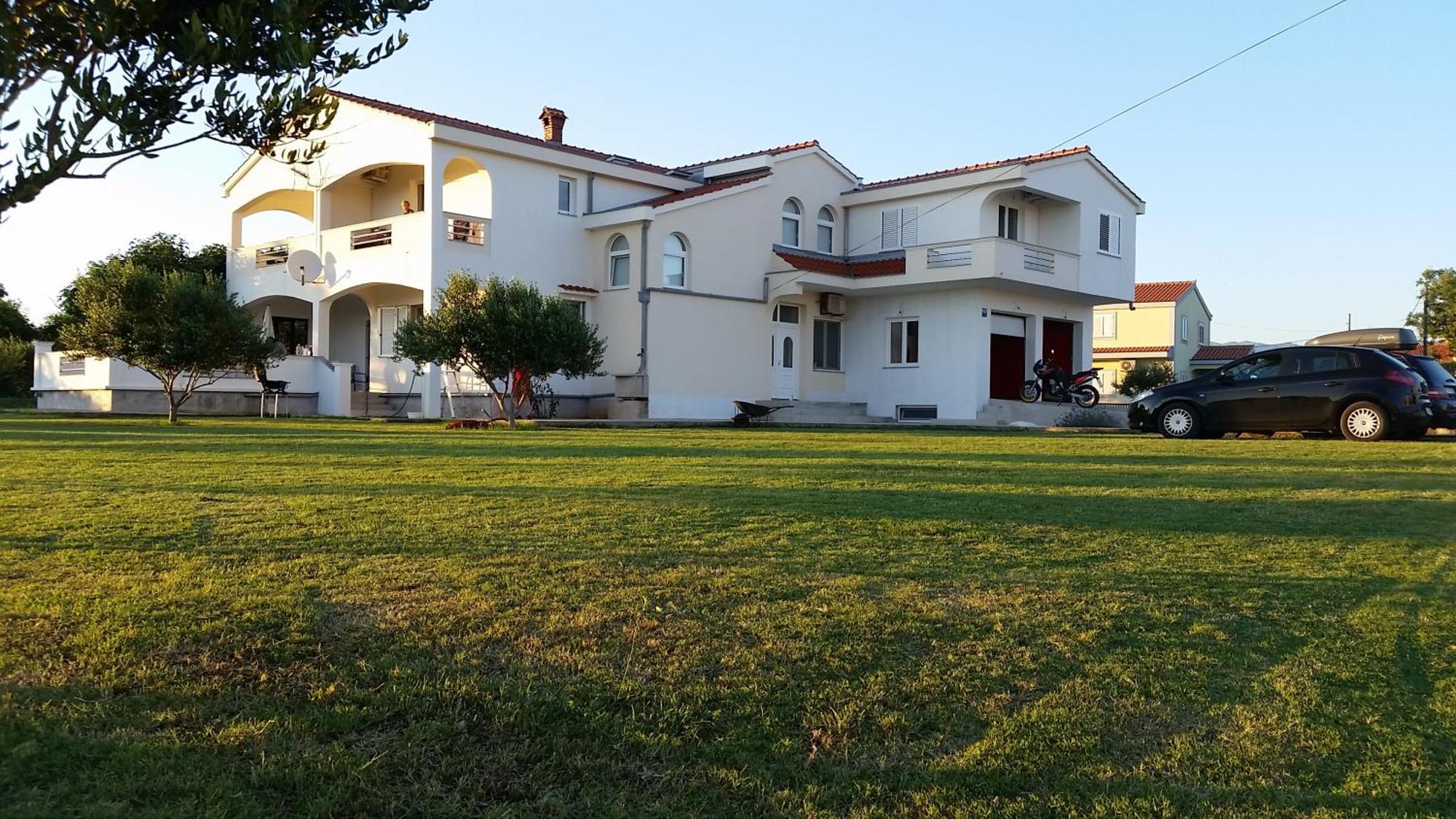Apartments Mrdelja Врси Екстериор снимка