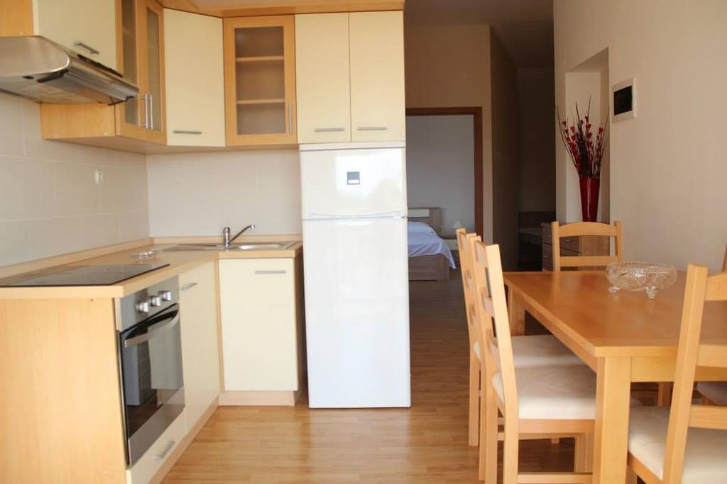 Apartments Mrdelja Врси Екстериор снимка